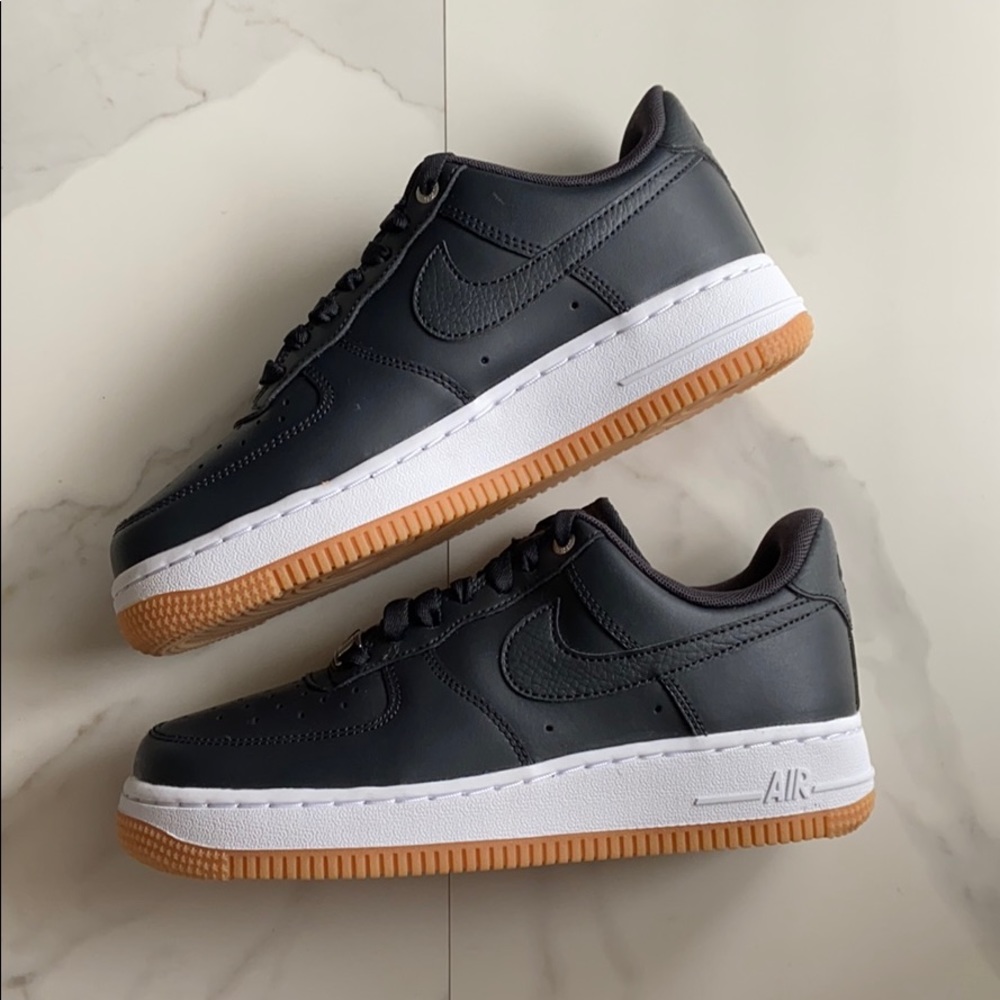 NWT Nike Air Force 1 premium - Picture 4 of 7
